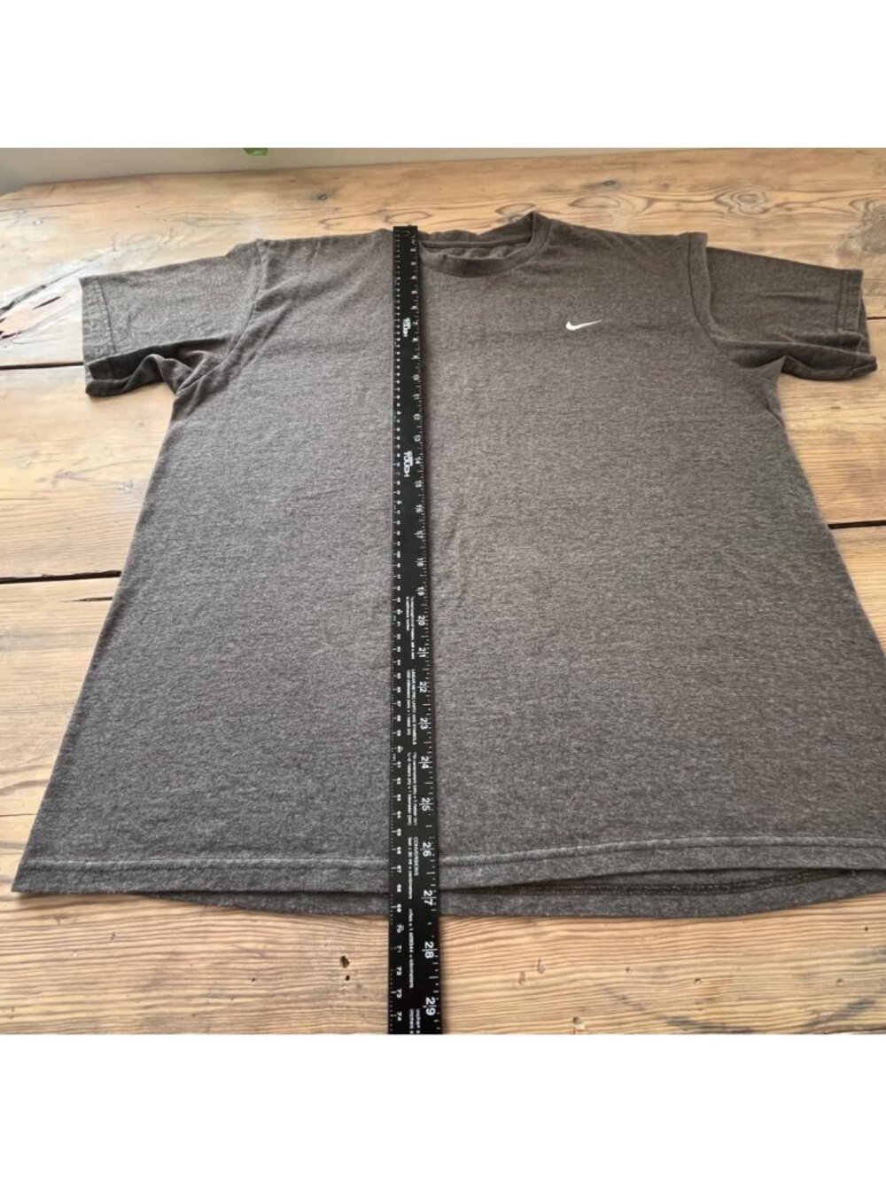 Nike Crew Neck T-Shirt Mens M Gray Embroidered Swoosh Short Sleeve - Picture 5 of 6